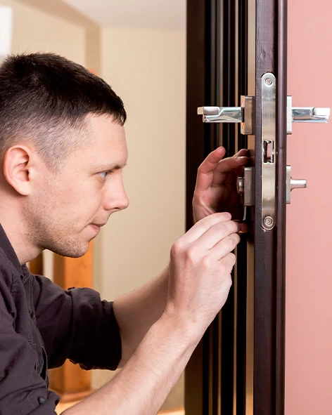 : Professional Locksmith For Commercial And Residential Locksmith Services in Richmond, CA